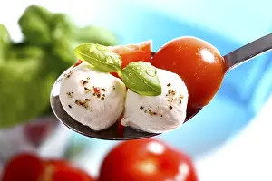 Tomato Close Up Prints: Tomatoes, mozzarella and basil on a spoon