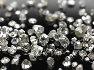Diamond Production Prints: Many valuable diamonds, some rough