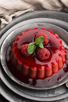 Fruit Desserts Recipes Prints: Vanilla pudding with raspberry and raspberry sauce