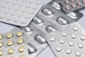 Symbolic Picture Europe Prints: Various tablets in blister packaging, Germany