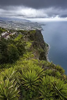 Steep Cliff Views Prints: View of the cliffs from the viewing platform
