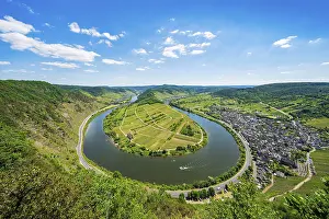 Moselle Valley Landscape Prints: View of the Moselle loop, Bremm
