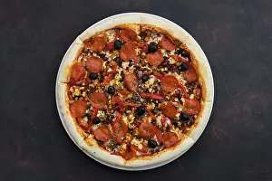 Food Photography Model Prints: Top view of pizza with forcemeat