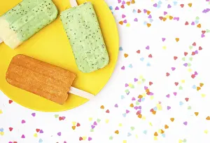 Ice Cream Meal Ideas Prints: Top view popsicles plate