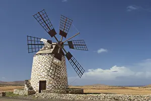 Windmill Fuerteventura Prints: Windmill, diagonal view from the front