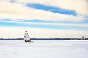 Northern Germany Winter Prints: Winter at Dummer See with