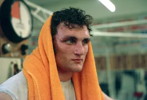 Joe Bugner Boxing Prints: Joe Bugner