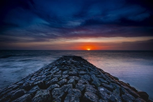 Long Exposure Lake Scene Prints: Breakwater at Hindeloopen
