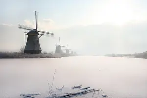 Framed Print : Kinderdijk Winterlandschap Print Framed Print : Kinderdijk Winterlandschap Print
