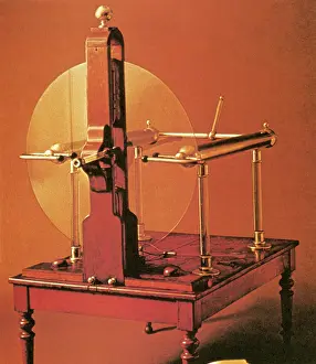 Historical Scientific Instruments Prints: Jesse Ramsden, Electrostatic Generator, 18th Century
