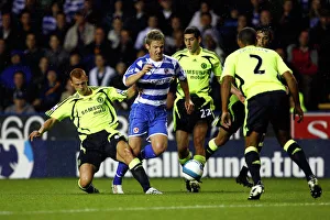 Kevin Doyle takes on half the Chelsea team Kevin Doyle takes on half the Chelsea team