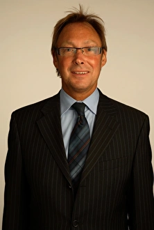 Nigel Howe - Official Premiership Headshot 2006 Nigel Howe - Official Premiership Headshot 2006
