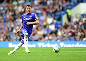 Soccer - Barclays Premier League - Chelsea v Aston Villa - Stamford Bridge Soccer - Barclays Premier League - Chelsea v Aston Villa - Stamford Bridge